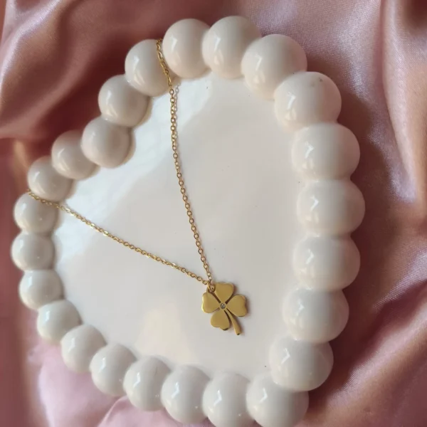 Bloom Arc necklace