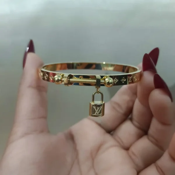 lock design anti tarnish gold bracelet bangle