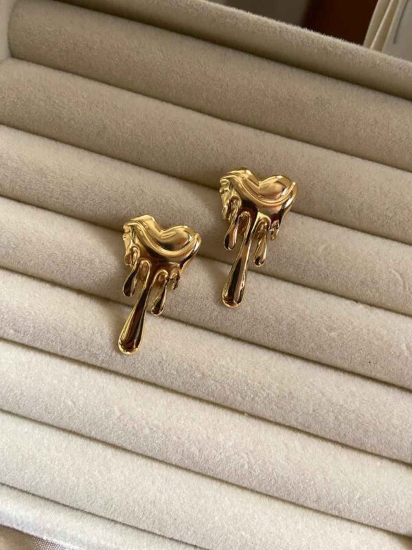melting heart earrings