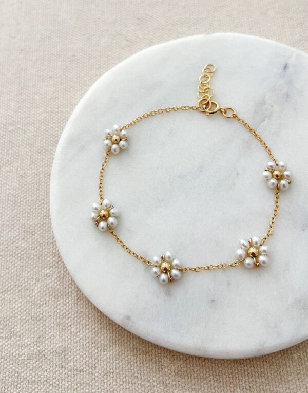 white flower bracelet anti tarnish waterproof,