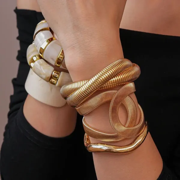 Elegent geometric snake-shaped cross bracelet