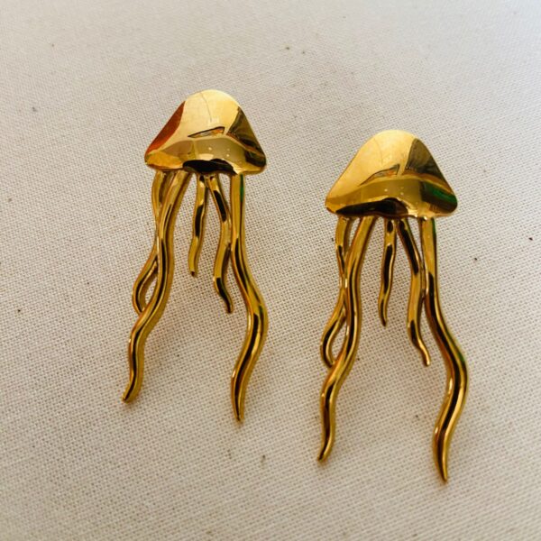 jellyfish earring seashell