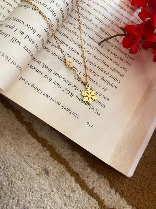 Viva chain pendent