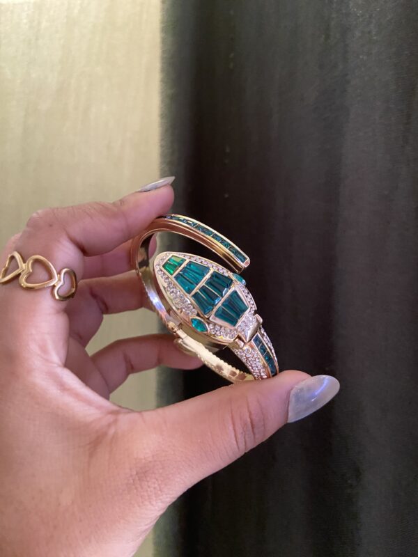 Serphant studed watch green colour