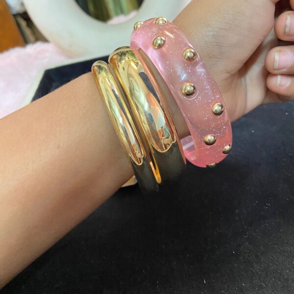 Resin bangle set